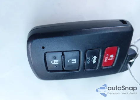 2017 Toyota Avalon Limited z USA, uszkodzony, nr VIN 4T1BK1EBXHU259131